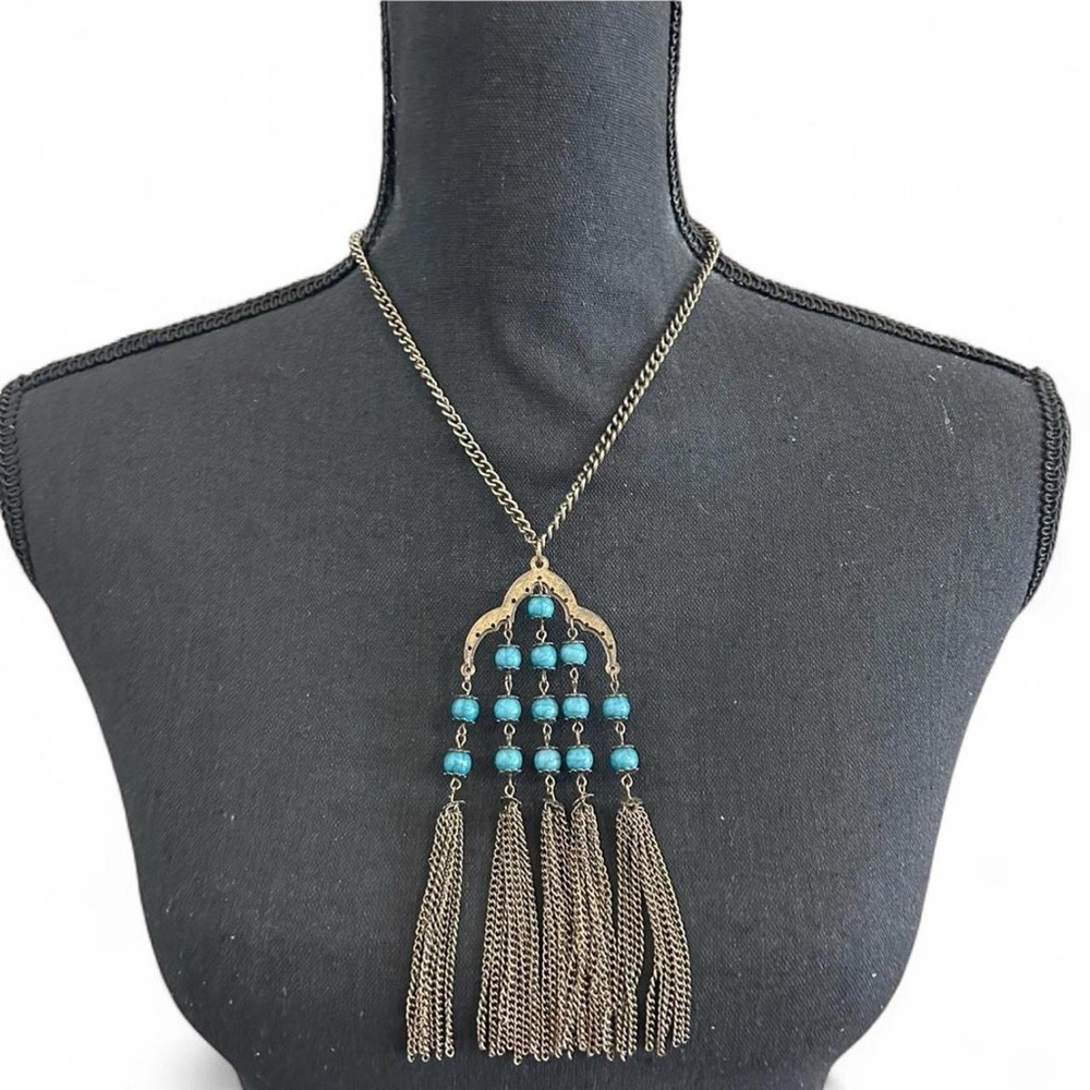 Vintage boho Elegant Gold and Turquoise Necklace